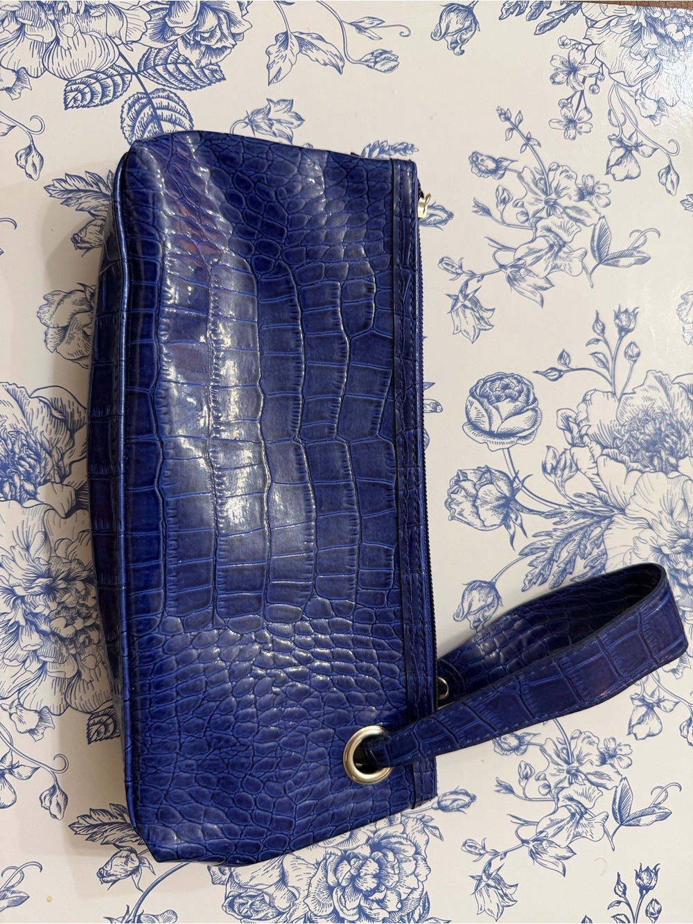Elizabeth Arden Blue Croc-Embossed Wristlet Clutch